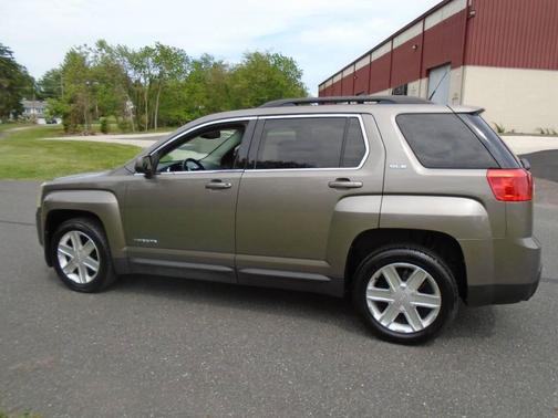 Titanium 2011 GMC Terrain SLE-2
