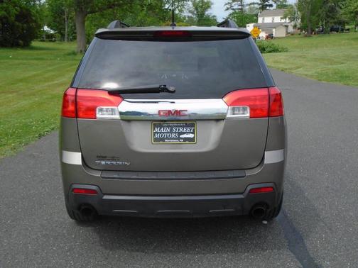 Titanium 2011 GMC Terrain SLE-2