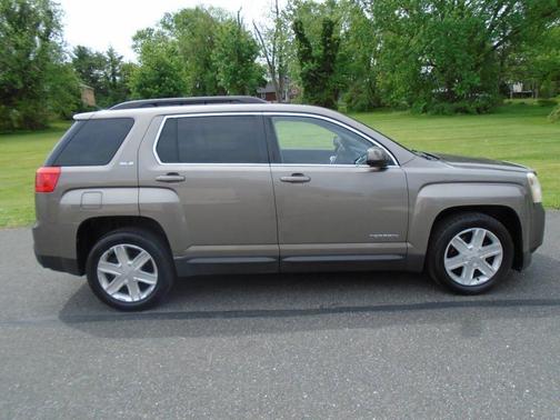 Titanium 2011 GMC Terrain SLE-2