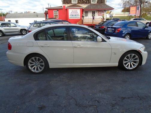 2011 BMW 328 328i xDrive AWD 4dr Sedan SULEV