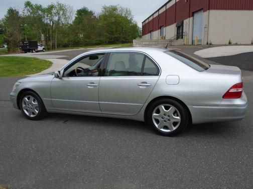 Silver 2004 Lexus LS 430 Base