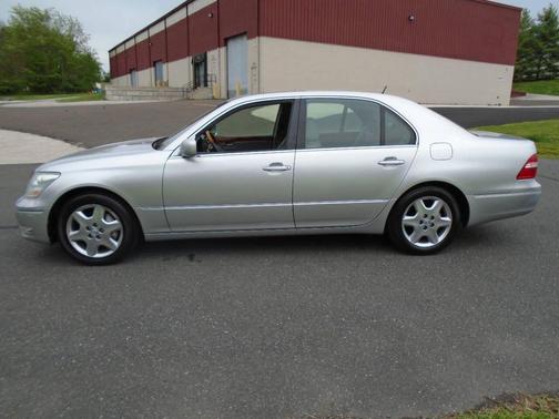 Silver 2004 Lexus LS 430 Base