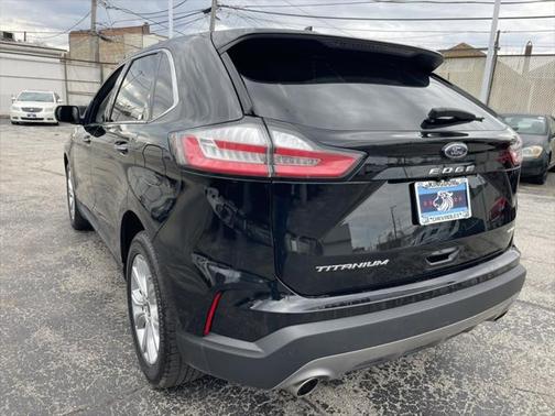 2022 Ford Edge Titanium