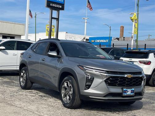 2025 Chevrolet Trax LT