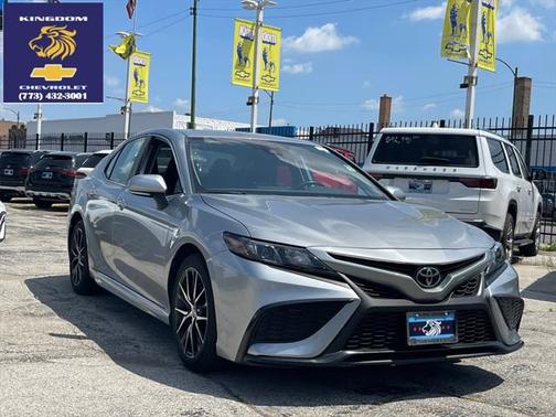 2022 Toyota Camry SE