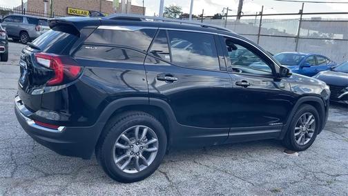 2023 GMC Terrain SLT