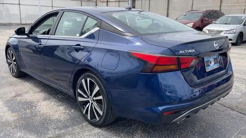 2022 Nissan Altima SR FWD