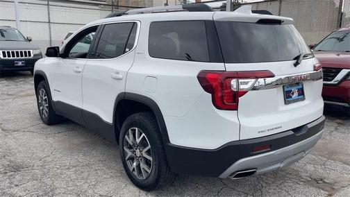 2023 GMC Acadia FWD SLT