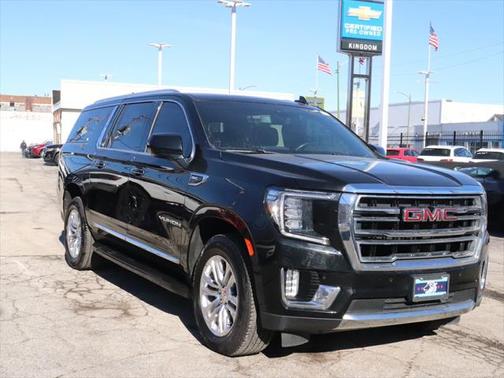 2022 GMC Yukon XL SLT