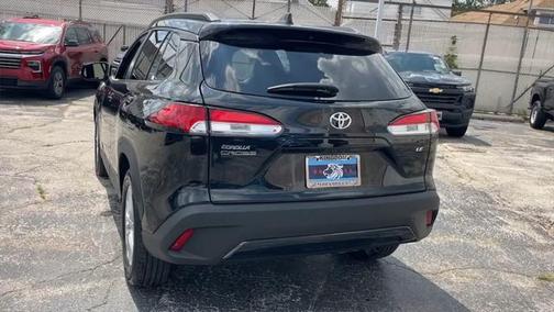 2024 Toyota Corolla Cross LE