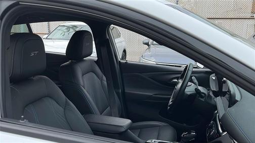 2025 Buick Envista Sport Touring FWD