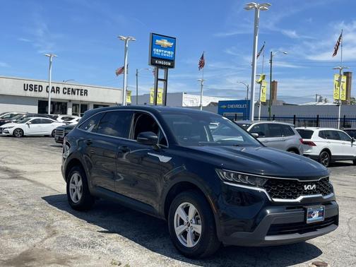 2023 Kia Sorento LX