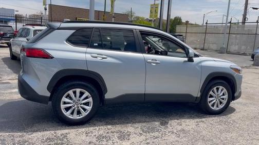 2024 Toyota Corolla Cross LE