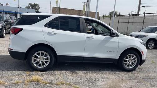 2022 Chevrolet Equinox LS