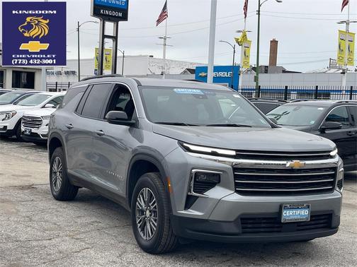 2025 Chevrolet Traverse LT