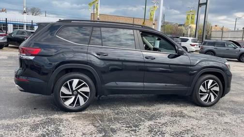 2024 Volkswagen Atlas 2.0T SE w/Technology 4MOTION