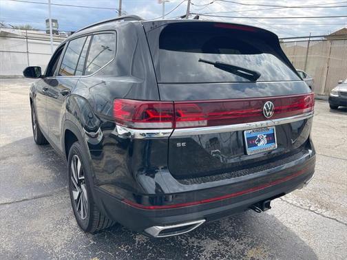 2024 Volkswagen Atlas 2.0T SE w/Technology 4MOTION