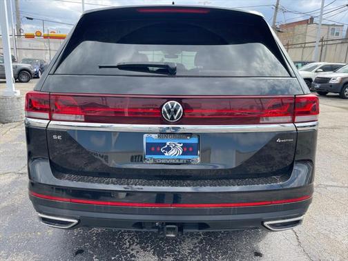2024 Volkswagen Atlas 2.0T SE w/Technology 4MOTION
