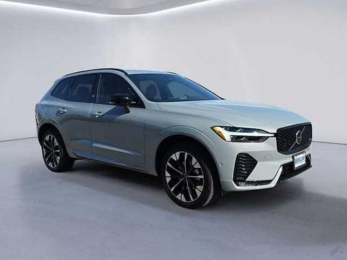 Vapour Grey 2026 Volvo XC60 Plus