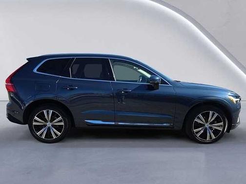 Denim Blue 2023 Volvo XC60 Plus