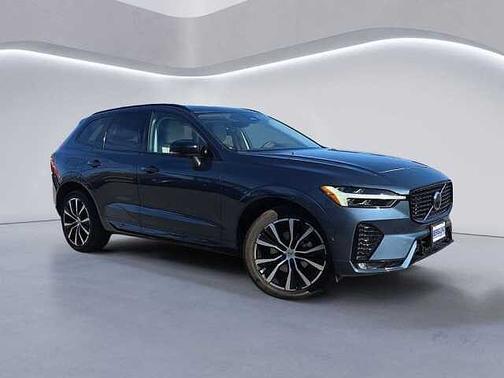 2023 Volvo XC60 Plus
