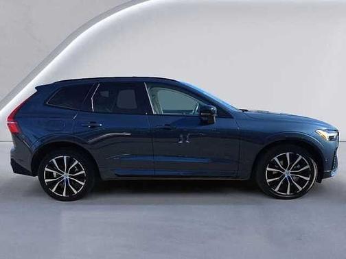 2023 Volvo XC60 Plus