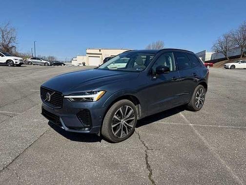 2023 Volvo XC60 Plus