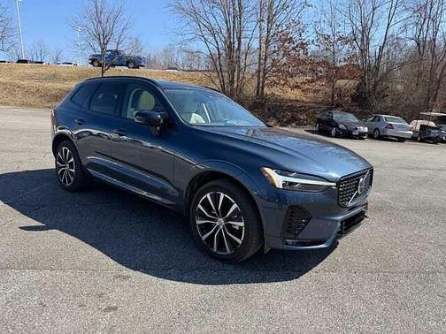 2023 Volvo XC60 Plus