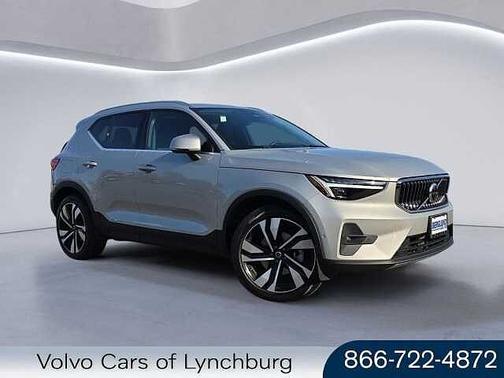2025 Volvo XC40 Plus