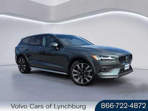 Forest Lake 2026 Volvo V60 Cross Country Ultra