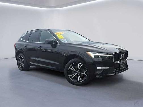 2022 Volvo XC60 B5 AWD Momentum