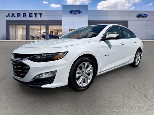 Summit White 2024 Chevrolet Malibu LT