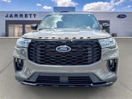 Gray 2026 Ford Explorer ST-Line