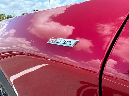 Rapid Red Metallic Tinted Clearcoat 2026 Ford Explorer ST-Line