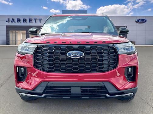 Rapid Red Metallic Tinted Clearcoat 2026 Ford Explorer ST-Line