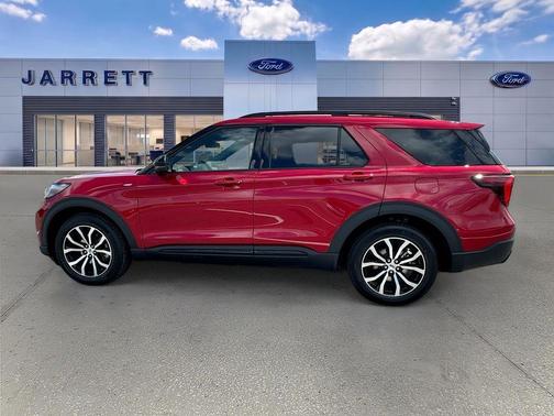 Rapid Red Metallic Tinted Clearcoat 2026 Ford Explorer ST-Line