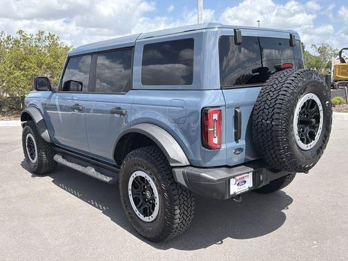 Azure Gray Metallic 2025 Ford Bronco Badlands