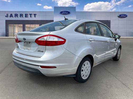 Silver 2015 Ford Fiesta S