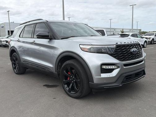 Silver Metallic 2020 Ford Explorer ST