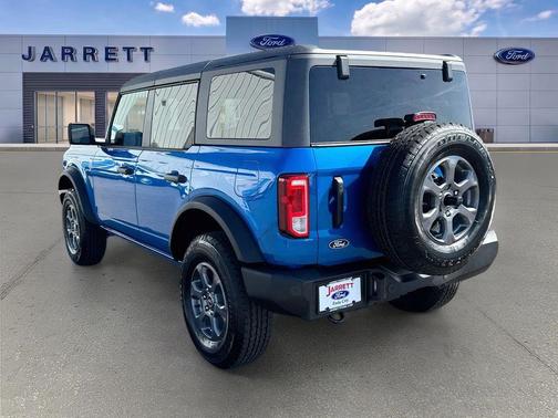 Velocity Blue Metallic 2026 Ford Bronco Big Bend