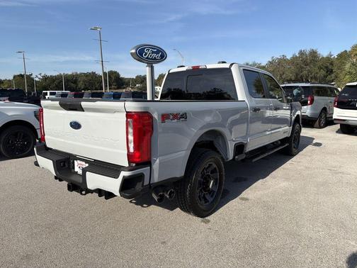 Avalanche 2026 Ford F-350 XL