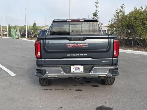 Dark Sky Metallic 2021 GMC Sierra 1500 SLT