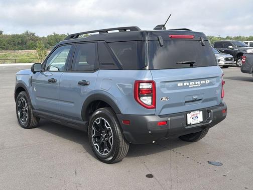 Azure Gray Metallic 2026 Ford Bronco Sport Outer Banks