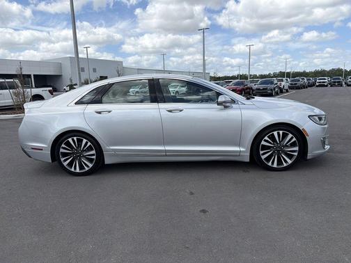 2019 Lincoln MKZ Reserve II