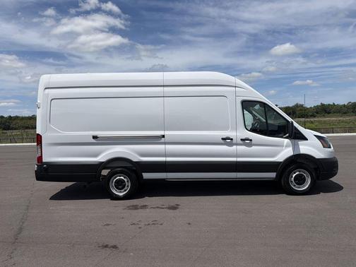 Oxford White 2026 Ford Transit-350 Base