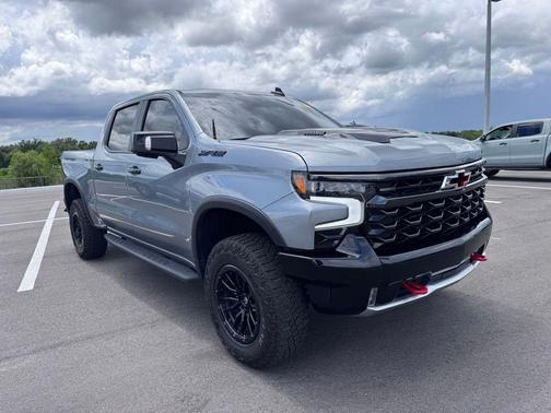Sterling Gray Metallic 2024 Chevrolet Silverado 1500 ZR2