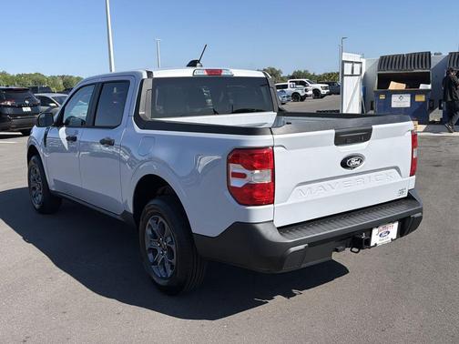 Space White Metallic 2026 Ford Maverick XLT