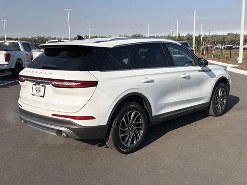 2021 Lincoln Corsair Standard