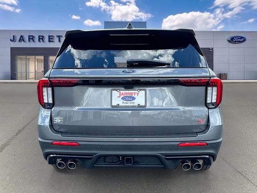Carbonized Gray Metallic 2026 Ford Explorer ST