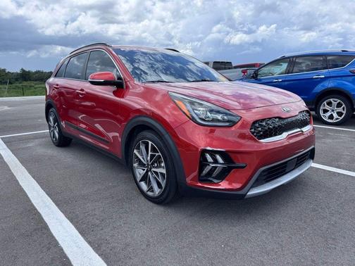 Solar Orange 2021 Kia Niro Touring